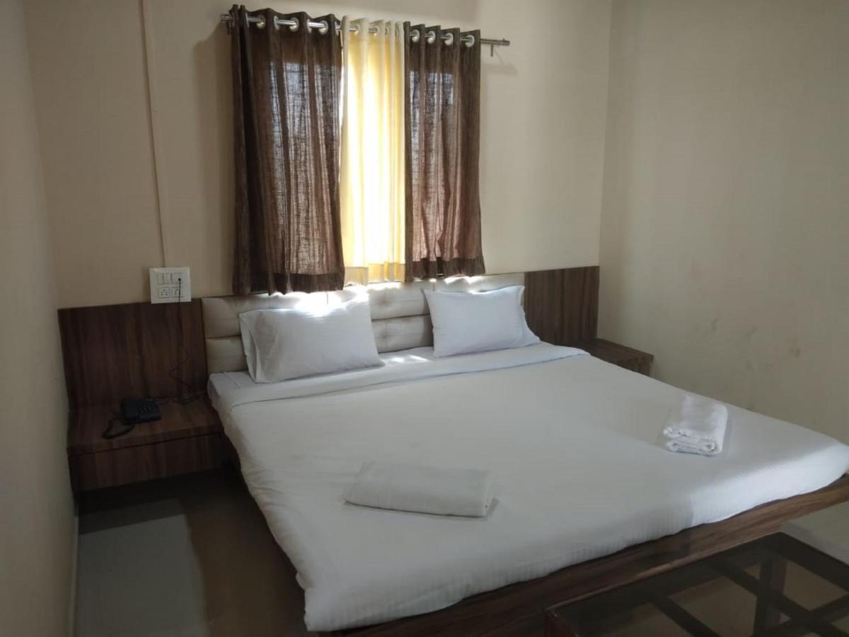 Hotel Krishna Exotica Ahmednagar Exteriér fotografie