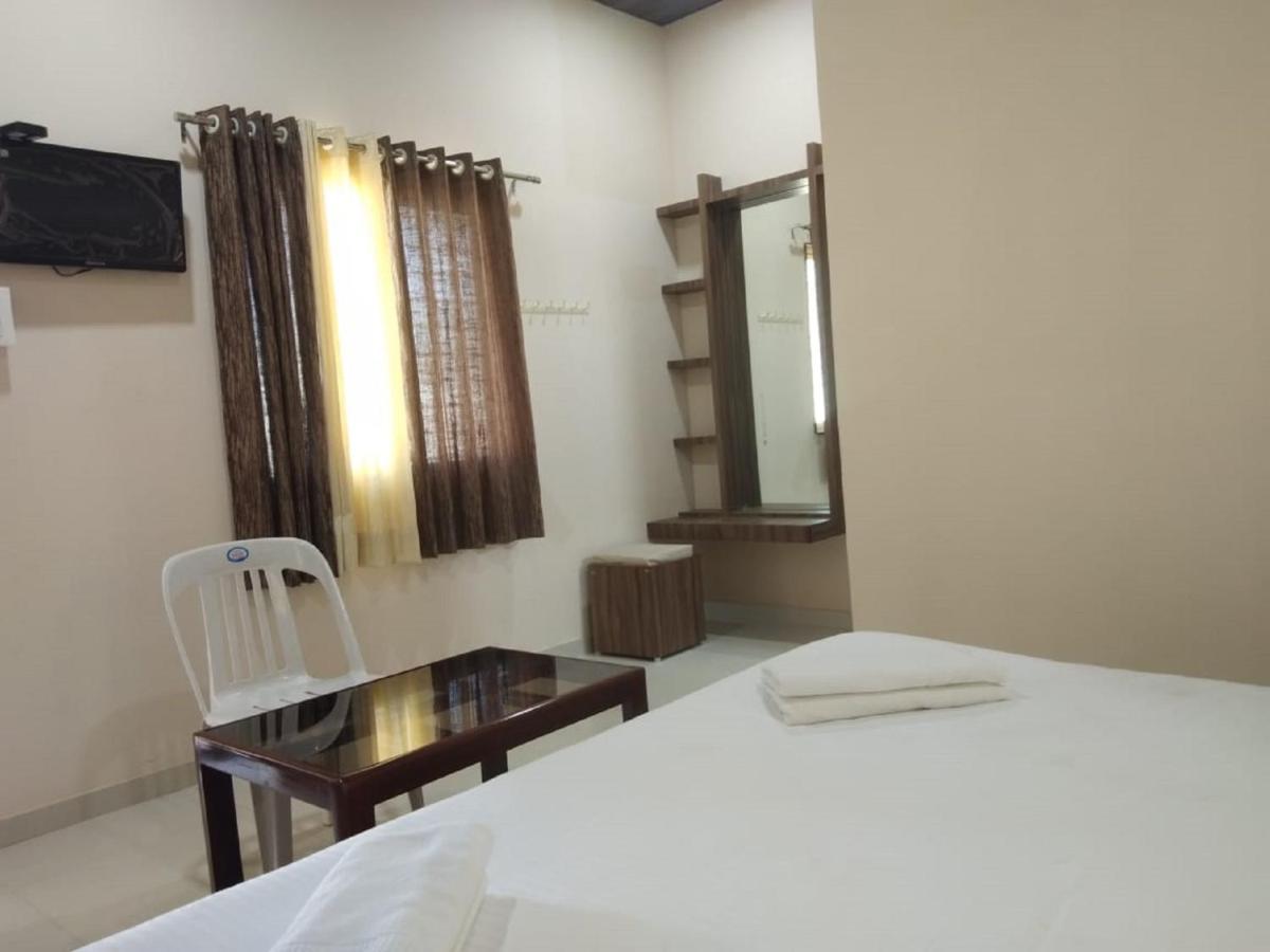 Hotel Krishna Exotica Ahmednagar Exteriér fotografie